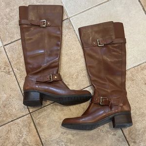 Size 8 brown boots from Bandolino